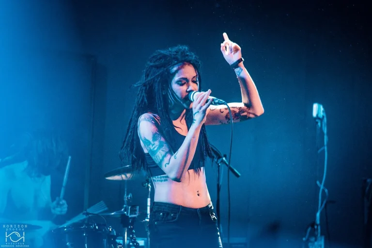 Нуки на сцене, Джоа Да, Ярославль, 25 февраля 2018 — фото 4 из 12