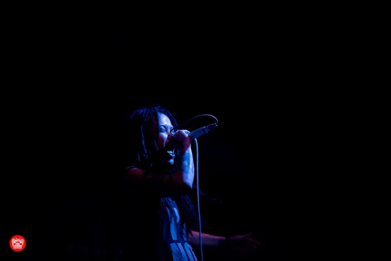 Nuki on stage, San Re Mo Holl, Vladivostok, 18 March 2018 — photo 2 of 12