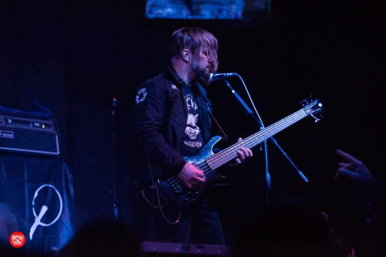 Nuki on stage, San Re Mo Holl, Vladivostok, 18 March 2018 — photo 9 of 12