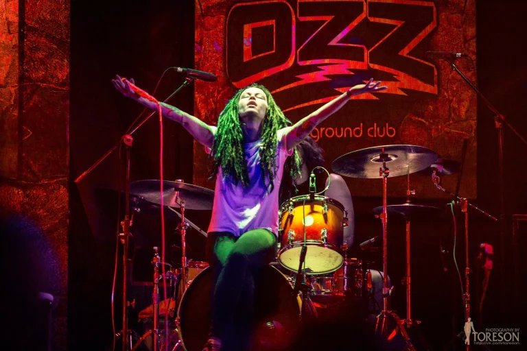 Nuki on stage, OZZ, Chelyabinsk, 7 April 2018 — photo 1 of 12
