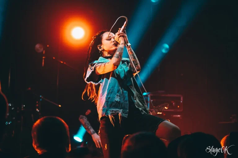 Nuki on stage, Sherwood Pub, Mytishchi, 12 March 2022 — photo 9 of 12