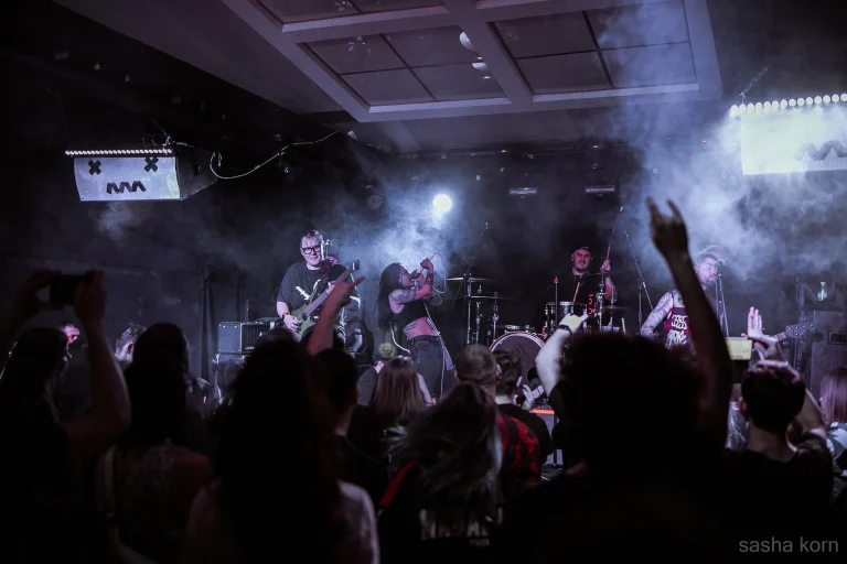Nuki on stage, Svoboda Event Hall, Ryazan, 11 March 2023 — photo 5 of 12